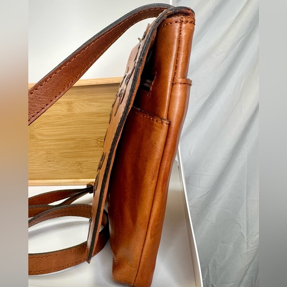 PATRICIA NASH Tan Brown Leather Floral Embroidered Crossbody Bag - Picture 3 of 8